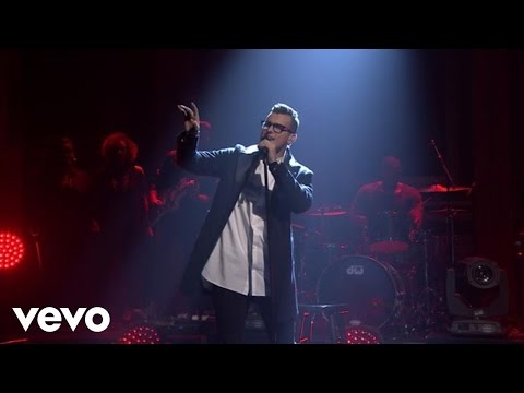 Stanaj - Ain't Love Strange (Live On The Tonight Show Starring Jimmy Fallon)