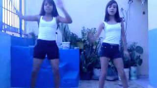 As Meninas Dançando Novamente (VÍDEO ERRADO)