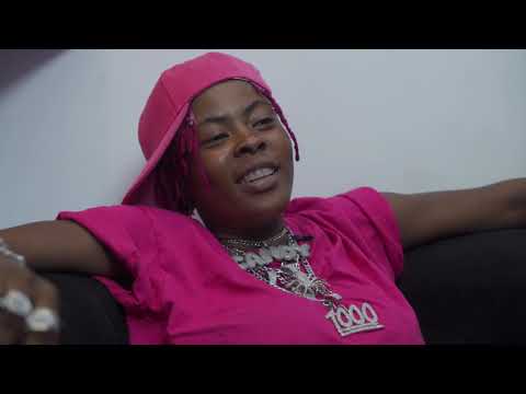 18 Questions with Candy Bleakz | THIS OR THAT