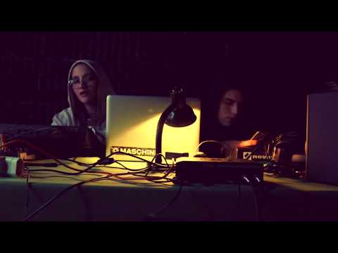 MANIKE - Quero-te Levar feat. Carolina