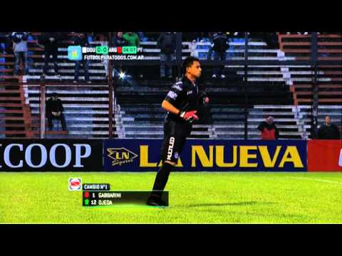 Gabbarini se lesionó solo. Douglas Haig 0 - Argentinos 0. B Nacional. Fecha 11. FPT