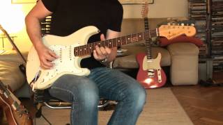 Video thumbnail for 2007 Fender Custom Shop 1961 Stratocaster, relic, olympic white Part2 by GregsGuitars