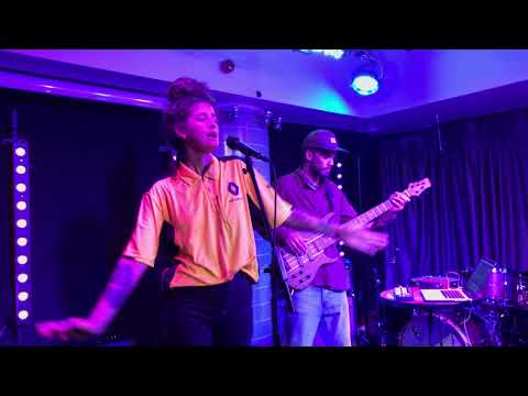 Shaqdi - Obvious - Live at Secret Sessions