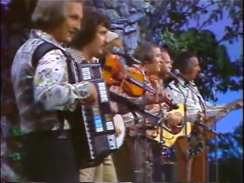 The Irish Rovers: The Rattling Bog