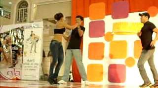 preview picture of video 'camyfitness Galerias mall El Salvador- Feb 2010  salsa.AVI'