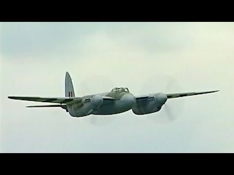 de Havilland Mosquito at Fighter Meet 1996