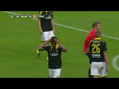 Här får Sonko Sundberg rött kort - fäller Mushekwi - TV4 Sport