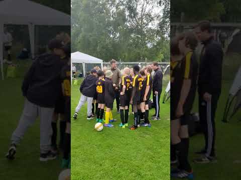 P09 valmistautuu matsiin - KOMU!