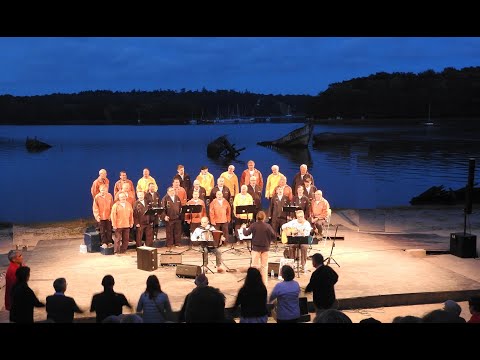 LA BORDEE la révolte des sardinières (paroles Jean-Luc ROUGNANT)