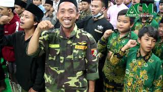 Download lagu Pecah !! ribuan orang menyayikan Yalal Wathon dan Mars Banser Gedung MWC NU KECAMATAN TONJONG mp3