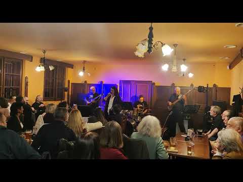 The CZ BLUES - 7 Nation Army