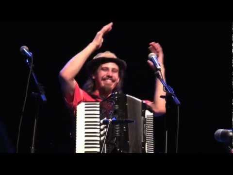 Jason Webley LIVE 80's Medley "Straight Up" "Like a Prayer" "Take On Me" 11/11/11 (16/29) HD