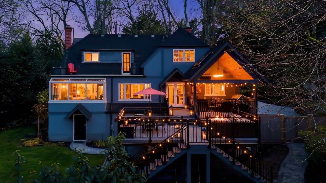 Luxury listing example