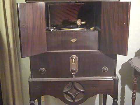 MISSOURI JAZZ BAND ADRIAN SCHUBERT ARTHUR FIELDS - WHILE I HAVE YOU - ROARING 20'S VICTROLA 7-11