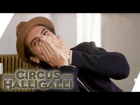 Udo Calls with Elyas M'Barek | Circus HalliGalli | ProSieben