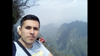Top of Heavens Gate in Tianmen Mountains, Zhangjiajie China