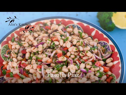 Fasolia Piaz, delicious and simple white bean salad that goes well with meat and fish.