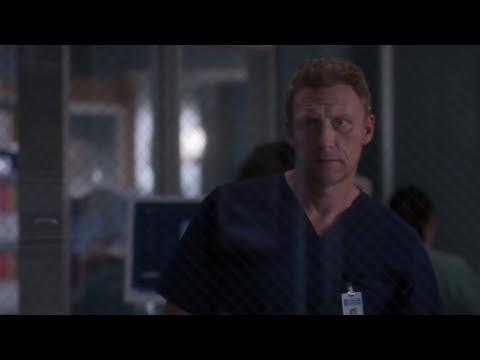 Owen and Amelia - 15x17 - And Dream of Sheep - Scene 11