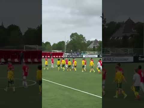 Opkomst AZ - ADO Den Haag o13