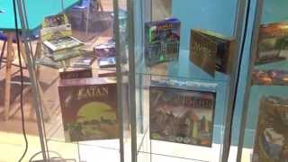 preview picture of video 'FRIKLAND - Tienda de miniaturas y Magic en Baza'