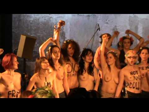 EX BANZA featuring FEMEN - Bare Breasts [31-01-2013, Live Au Lavoir Moderne Parisien, France]
