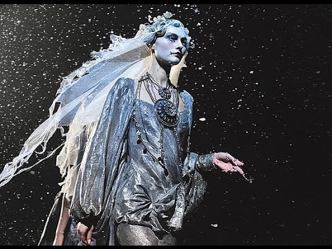 John Galliano | Fall Winter 2009/2010 Full Fashion Show | Exclusive