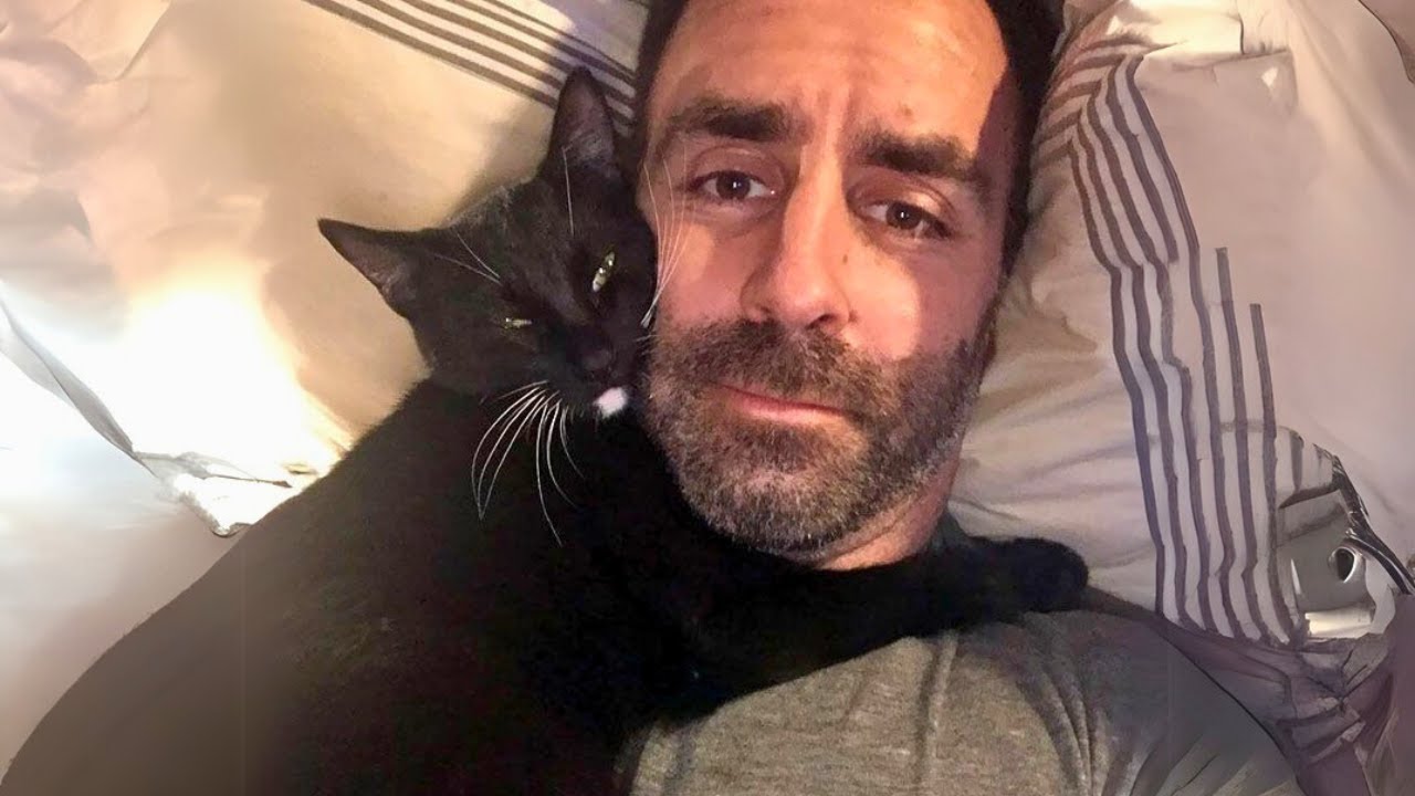 No need a dog when you have a sweetest Cat