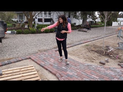 download lagu mp3 mp4 April Garden, download lagu April Garden gratis, unduh video klip April Garden