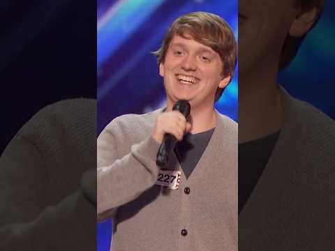 Homeschooled teen sings funny song 😅