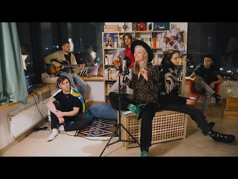 Элона Миллер (ex. ВРАГ, BOGACHI, Саша Враг, ALÉNKA) | Новогодний Live концерт (2021|2022)