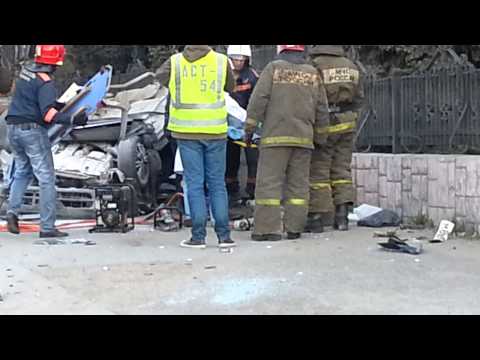 Страшная авария на метро Октябрьская г.Новосибирск 30.05.2013года часть 2 для ПЧГ