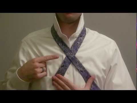 How to Tie a Tie (Mirrored/ Slowly) - Full Windsor Knot