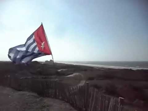 West Papua Reggae - Woujoo ( Koteka Band )