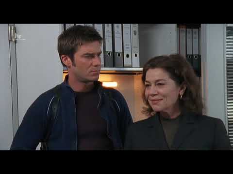 The Commissioner S6E1: On the Run