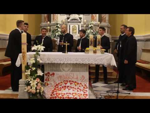 Klapa Porat - U vrtu malom tri su cvita cvala