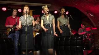 Marshmallows - Love and Kisses (Janis Martin cover)