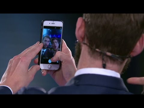 Selfie w/ Adam Lambert & Swedish Idol host Pär Lernström - Idol Sverige (TV4)