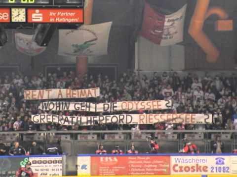 Eishockey Revival Ratinger Ice Aliens 97 - Revier Löwen Oberhausen 03.09.2011