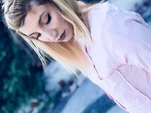 Elsa Ebru - Bitmeyen Sevda ! (2018)