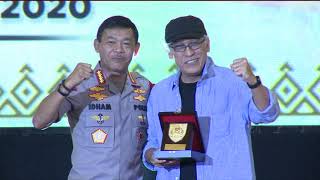 Download lagu 'BONGKAR' DUET KAPOLRI JENDERAL POL IDHAM AZIS DAN IWAN FALS mp3