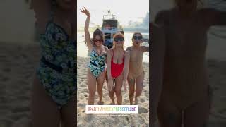 Download lagu Gadis cantik bali berbikini mantep gundal gandul 1 mp3