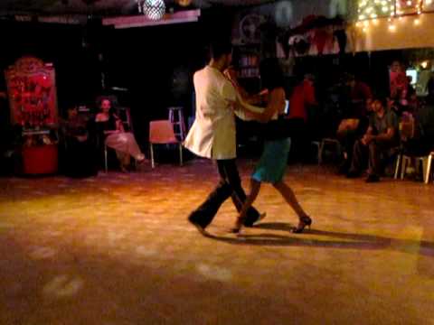 Nelusha & Eli, "El Mareo" @ Ocean Park Milonga - Los Angeles (11/22/09)