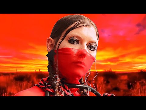 Susana Bettencourt TIME TO CHANGE #NOSEASON | Portugal Fashion FW19/20 | Modern knitting Fashion