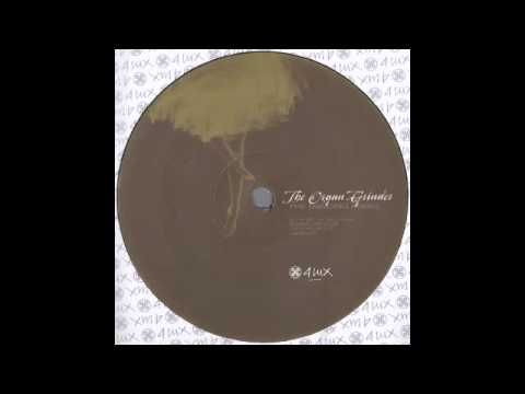 THE ORGAN GRINDER & CHESUS - STEAM ROLLER (4LUX)