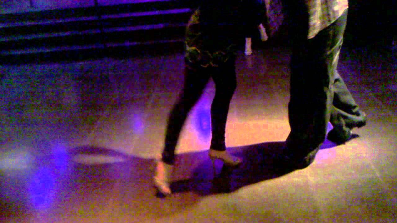 Daniela Roig y Hernán Prieto, Clase de tango en La Viruta (14-09-2011)
