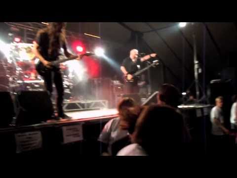 Rage - 07 - Highway To Hell @ Velorock 2010.MOV