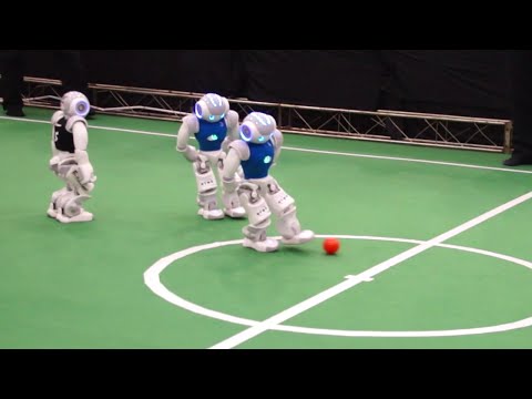 RoboCup 2015 SPL Semi Finals: Nao-Team HTWK vs. B-Human