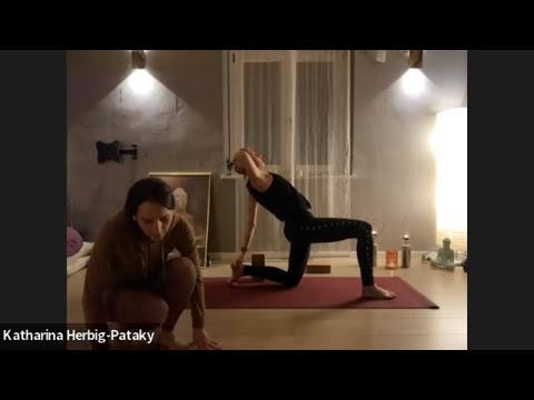 Anusara Elements® Yoga am Abend: „Gütiges Herz“ 5.1.2023