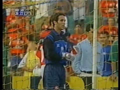 THE DAY CAIO RIBEIRO WENT INTO GOAL FOR FLAMENGO - All the plays of the talisman against Gama (1999)