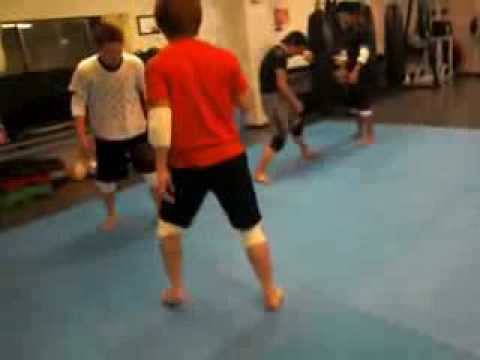 尼崎総合格闘技ジム　タックル～アキレス健固め～アキレス返し～チキンウイング2013年11月19日（火）